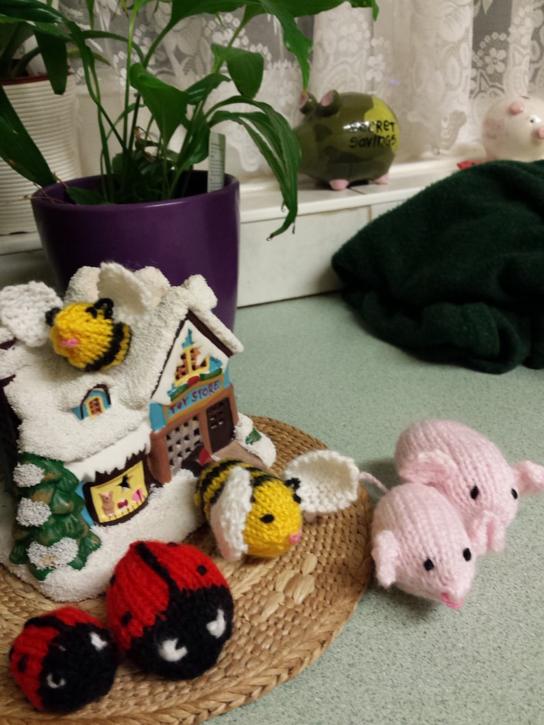 Lovely little hand knitted Sugar Mice