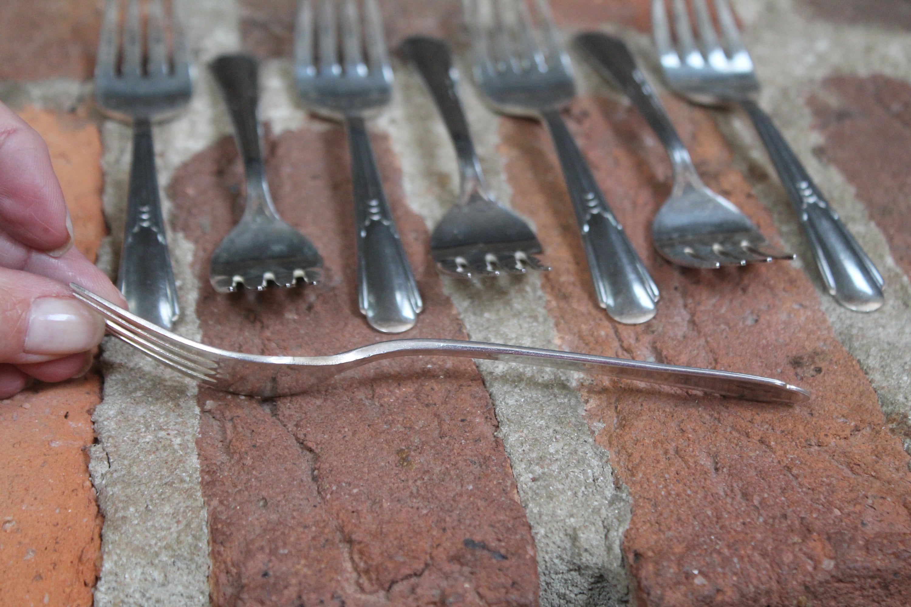 果物 forkayolivewell Eight 8 Fairfield Silver Plate Dessert or Salad Forks 1915