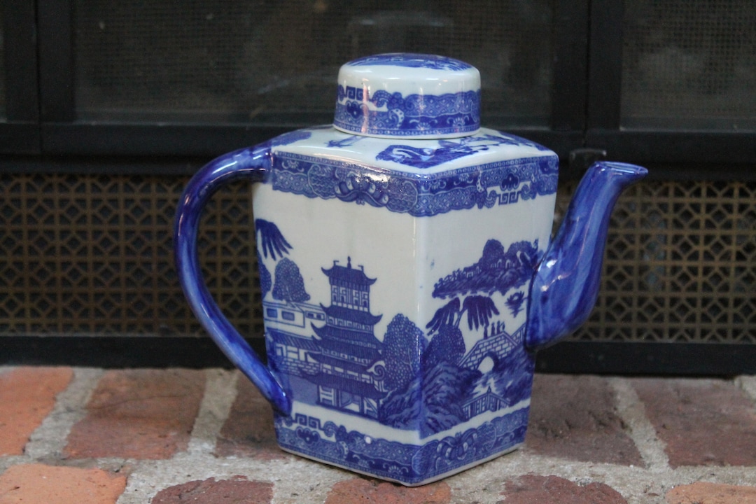 A G Harley 'Ye Old Chinese' Booths Real Old Willow Export