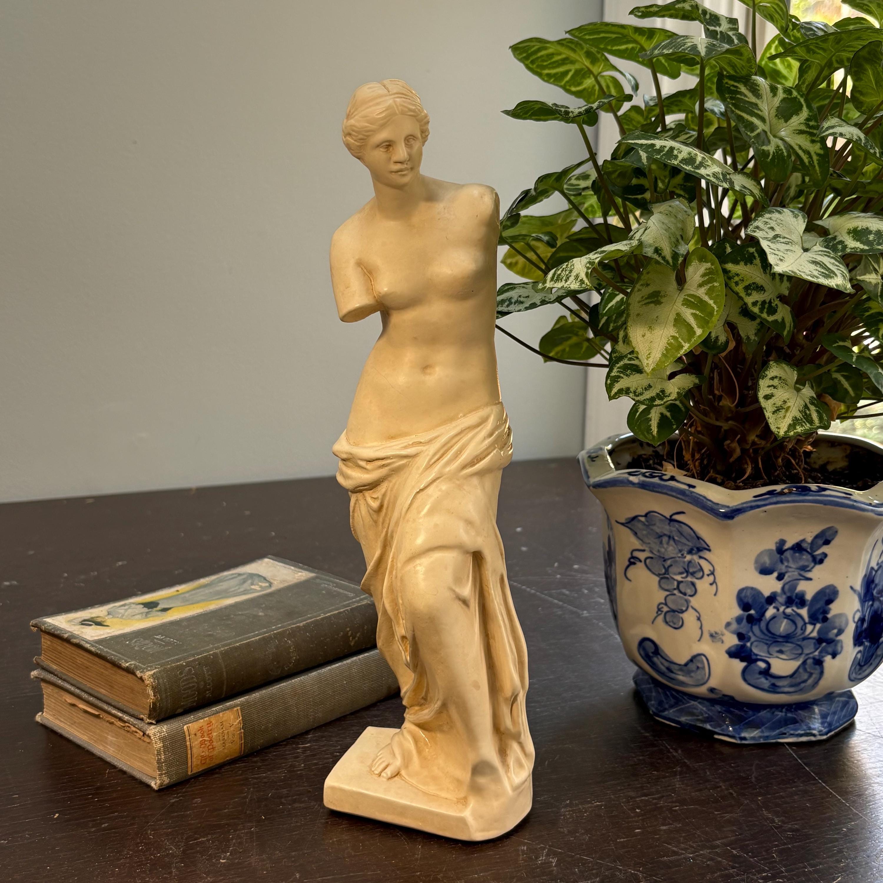 Alabaster industries - Etsy 日本
