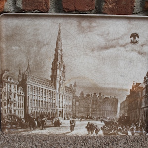 Grand Palace Bruxelles Mélamine Portion Tray Millennium of Bruxelles, Bruocsella 979-1979 Belgique plastique 12x9.5 plateau souvenir