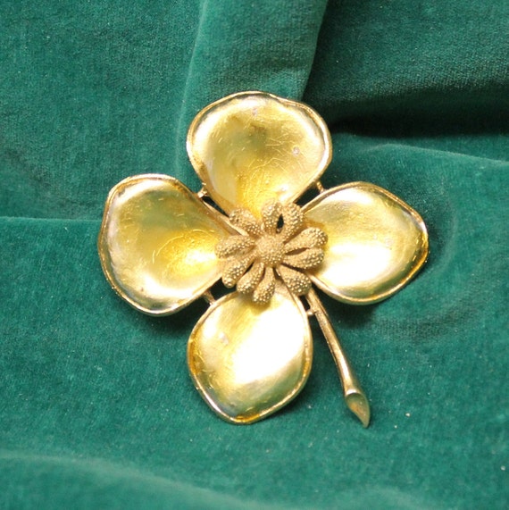 Signed CORO Dogwood Brooch Pin brushed gold washed