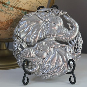 Arthur Court 1995 Elephant Trivet hot plate holder plant stand