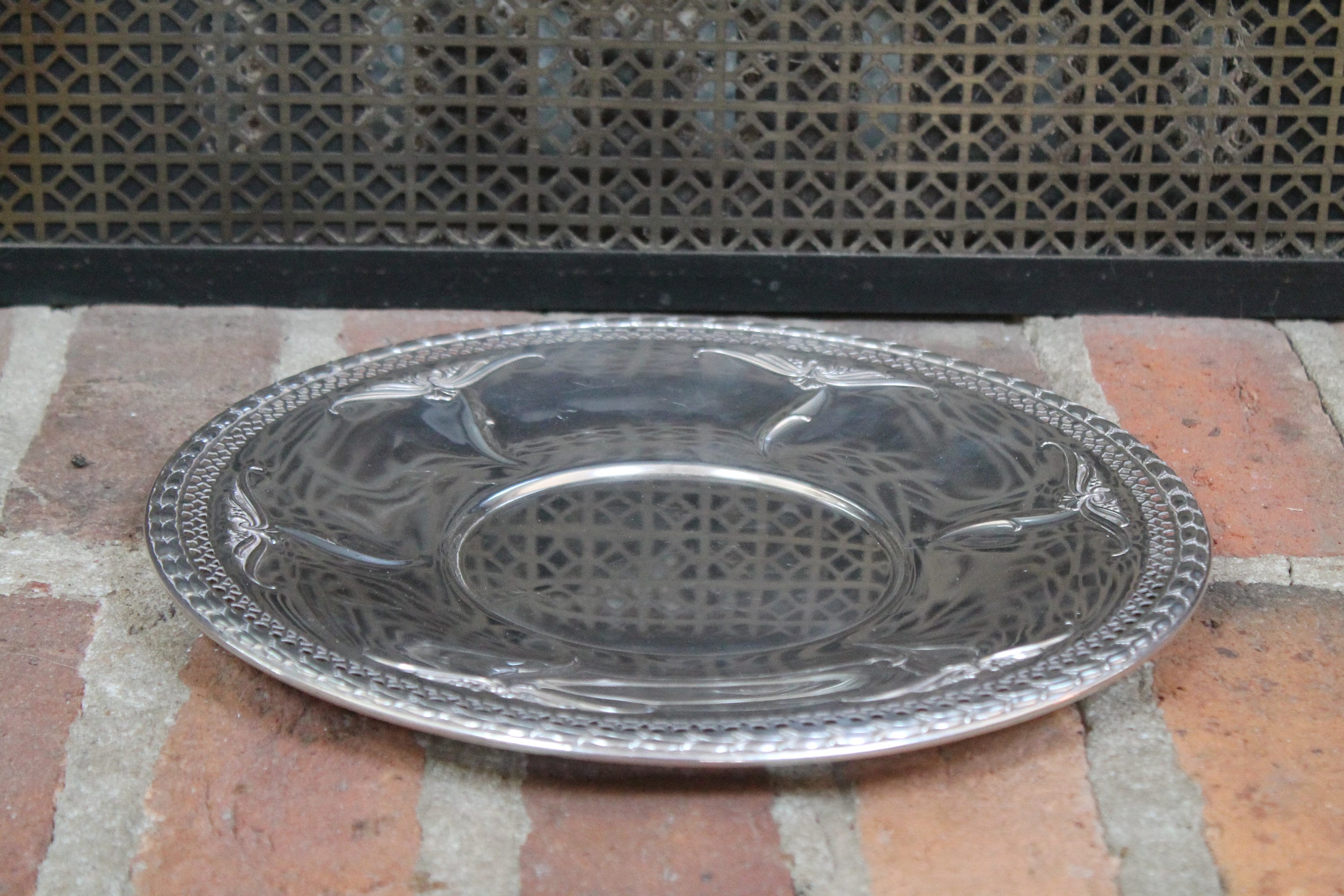 Fantasy Tudor Plate Silver Plate Tray or Server 11 Round Etsy