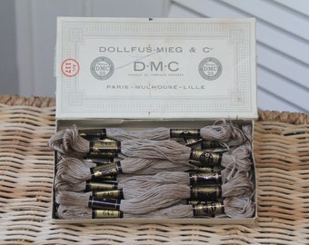 DMC Mouline Special 642 Dark Beige Gray Floss Marque 25 ART#117 Paris-Mulhouse-Lille 100% Cotton