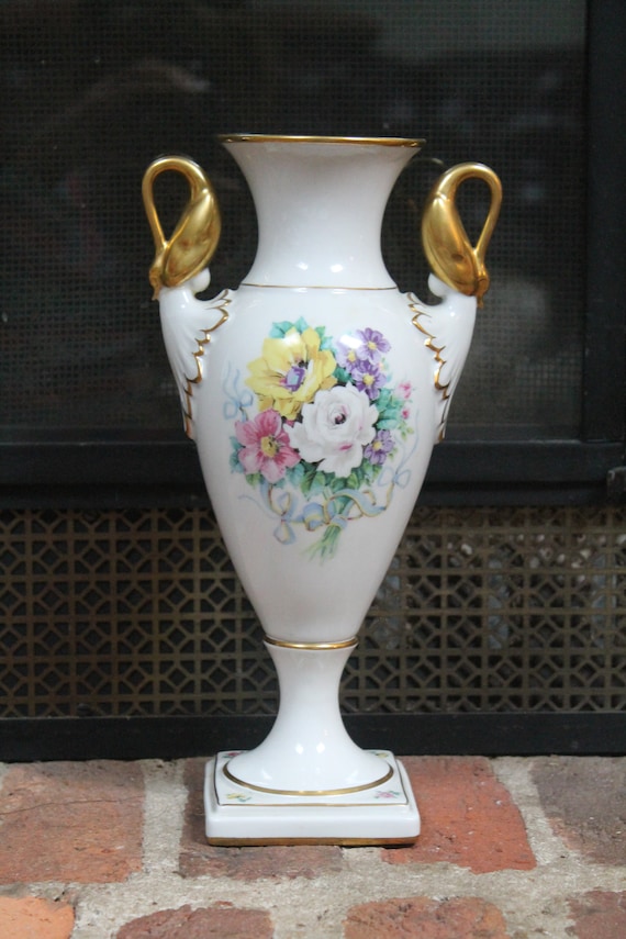 花柄陶器花瓶 金色ハンドル付き 花柄陶器花瓶 金色ハンドル付き