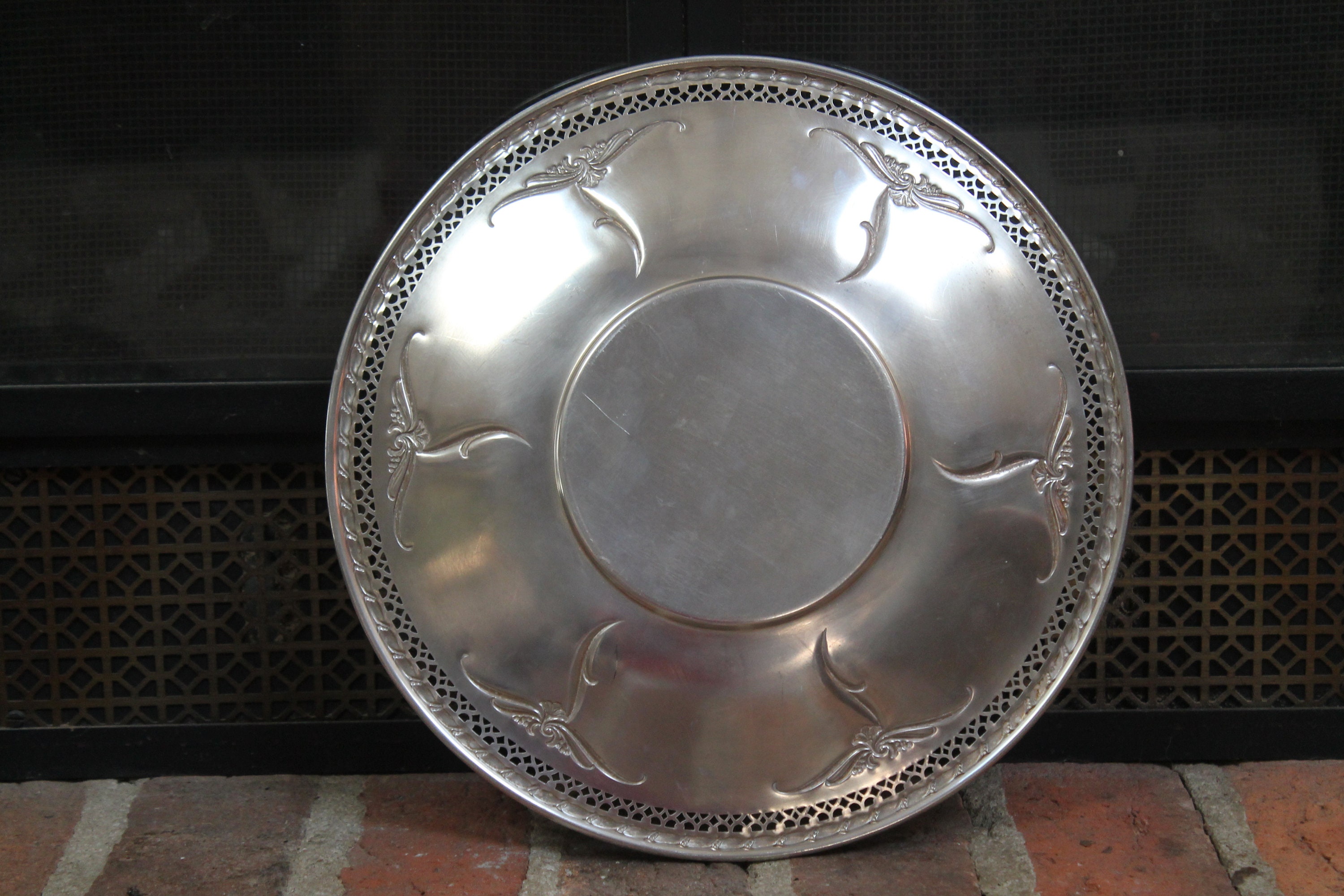 Fantasy Tudor Plate Silver Plate Tray or Server 11 Round Etsy