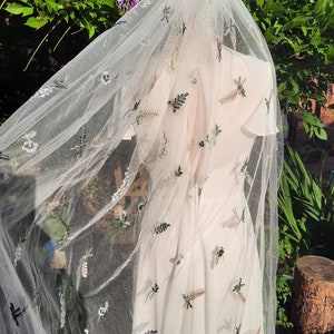 Emma. Scattered flowers wedding cape or veil / floral bridal cape / flower wedding cover-up / woodland wedding / floral cape or veil