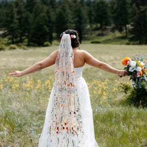 Orange wildflower veil / veil with embroidered flowers / alternative bridal veil / woodland wedding veil / floral wedding veil