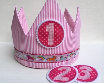 Birthday crown with 3 arbitrary number buttons (139.45-46.09.04)