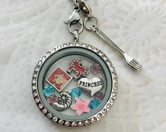 Ariel little mermaid inspired sliver inox memory locket est livré avec un choix de chaîne en acier inoxydable