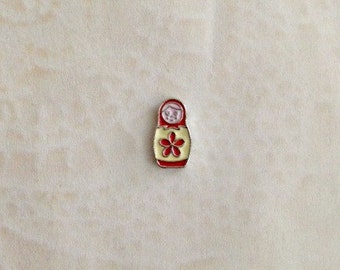 Russian nesting doll floating charms for memory lockets