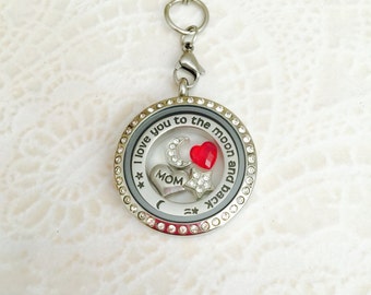 Large 30mm stainless steel locket Mom I love you to the moon and back