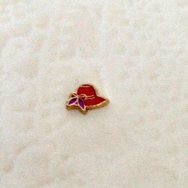 Red Hat floating charms for memory lockets