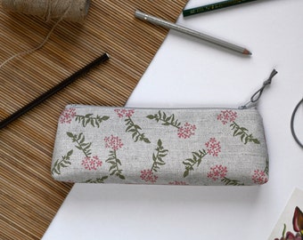 Linen pencils case. Small pencils case. Crochet hooks pouch. Botanical pattern. Block print pattern.