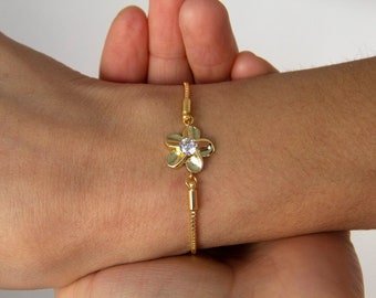 Lightweight Bracelet with Cubic Zirconia