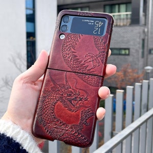 Dragon Embossed Genuine Leather Cover Case for Galaxy Z Flip 3 / Z Flip 4