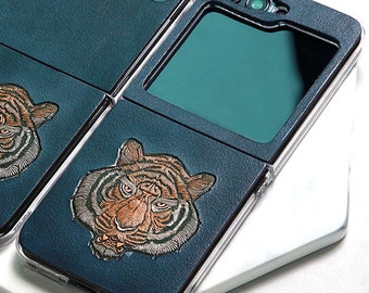 Motimo Tiger Face Embossed Leather Cover Case for Galaxy Z Flip 3, Z Flip 4, Z Flip 5