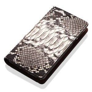 Motimo Genuine Python Snake Leather Case for iPhone 13/14/15/16 Series, Galaxy S23/S24/S25 Series - W/O Button Closure