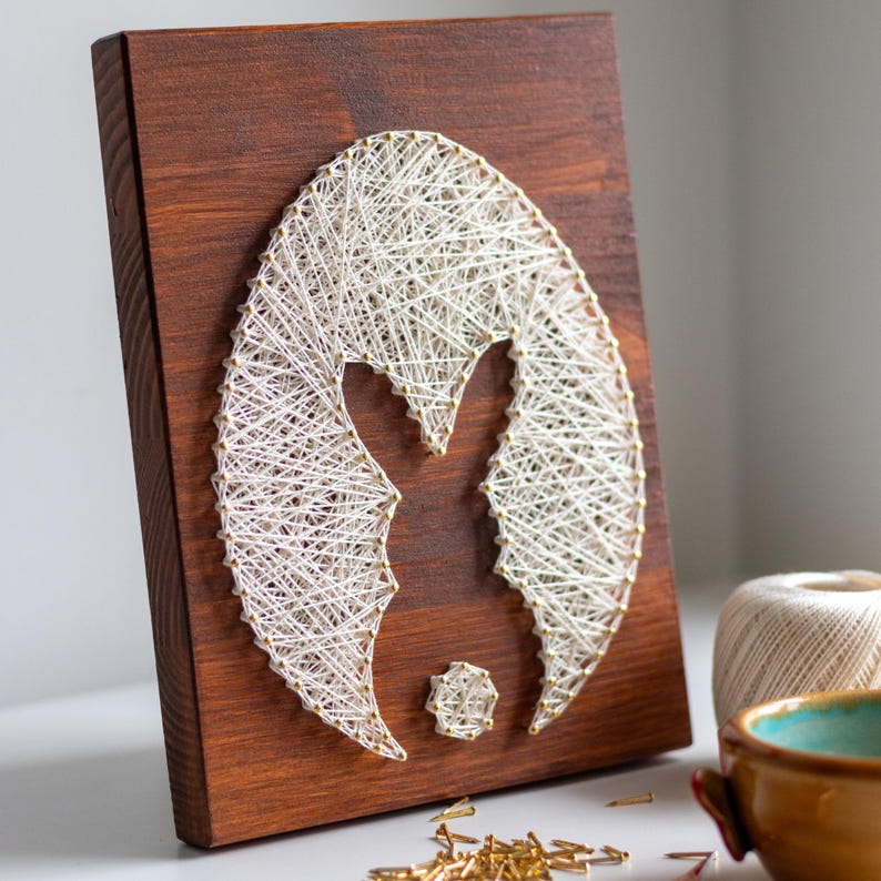 String Art-patroon: sjabloon voor eenvoudige paashaas en eieren afbeelding 3