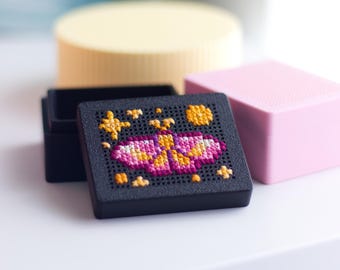 Stitchable Embroidery Box: Blank Cross Stitch Box for DIY Keepsake or Small Project