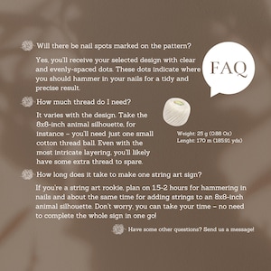 以下が含まれることがあります： 糸アートに関するよくある質問。必要な糸の量やプロジェクトの完了にかかる時間など。画像には、グラムとメートルで重量と長さが記載された白い糸の玉が示されています。