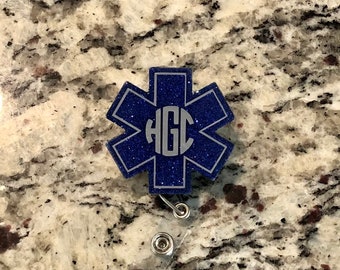 Titular de la insignia de la estrella de la vida personalizada, titular de la insignia de EMS, titular de la insignia con monograma, regalo paramédico, regalo para él, idea de regalo, regalo para ella