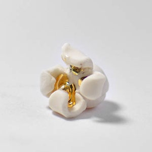 Popcorn pin. Porcelain brooch. Food jewelry. image 5