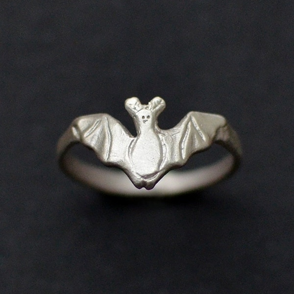 Bat Ring - Etsy