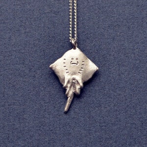 Stingray. Silver pendant necklace. Manta ray