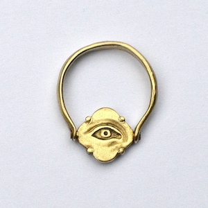 Swivel ring To See And Not See. Rotating ring