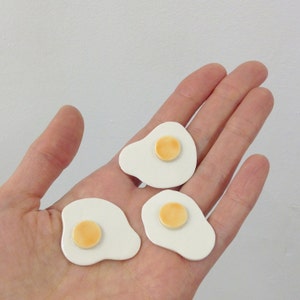 Fried Egg Pin Brooch, white and yellow porcelain. Fake food jewel
