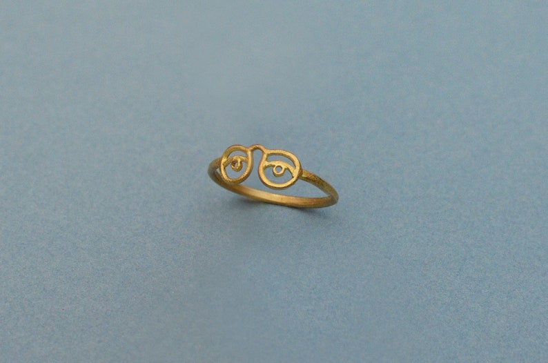 Eyeglass ring. Brass image 6