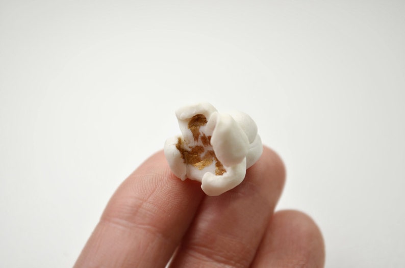 Popcorn pin. Porcelain brooch. Food jewelry. image 1