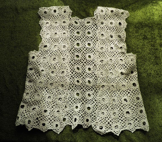 Sage Green Lacy Vintage Crochet Waistcoat / Boler… - image 5