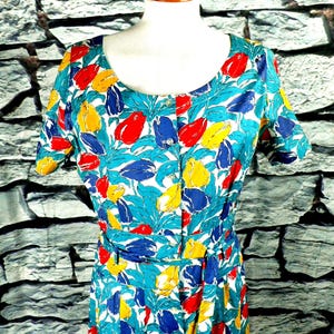 Vestido de chá de algodão Tana Lawn, floral amarelo e vermelho, da Liberty, dos anos 80, da Thomas and Jonathon, tamanho M, Reino Unido 12, fabricado na Inglaterra