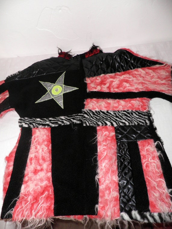 One off Black Red & White Textural Patchwork Zipp… - image 3