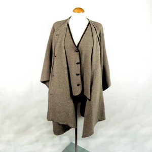 1970s Greige Wool Knit Blanket Cape / Poncho with Hidden Waistcoat Front by Novelti Size L / XL Boho Retro Country Art Folk Magic