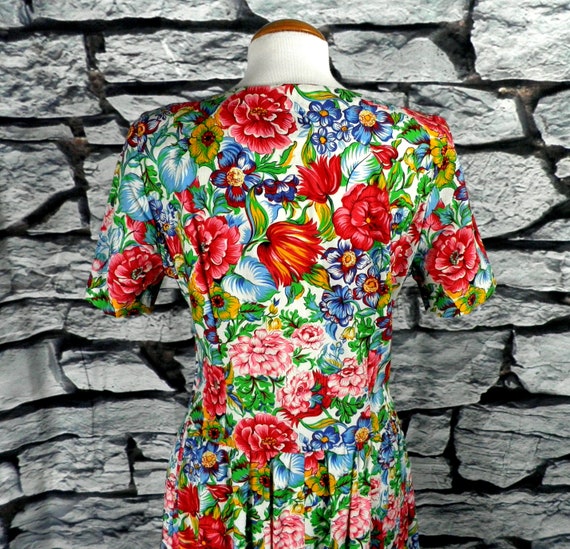 1980s Liberty Print New Green Red Pink and Blue F… - image 6