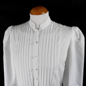 1960s White Long Sleeved Blouse with Mandarin Collar and Lace Front Size M UK 12 - 14 Classic Fairy Tale