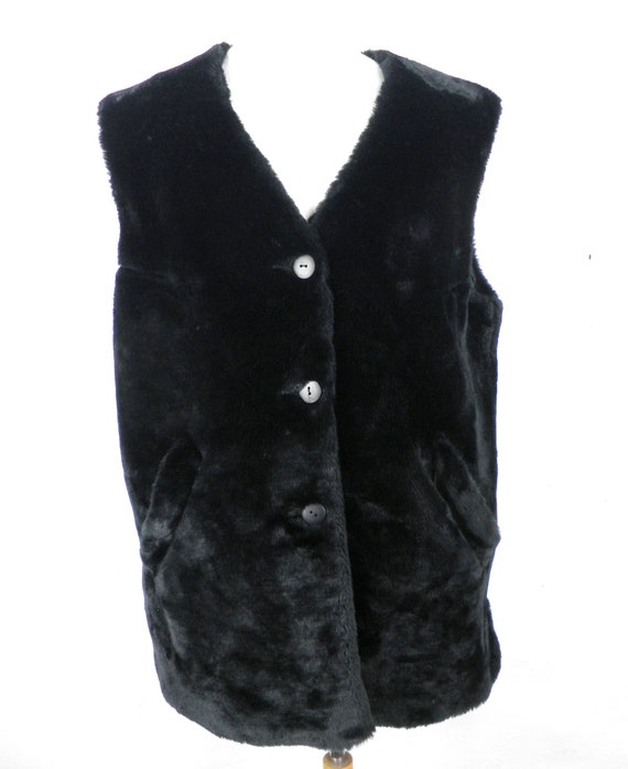 black fur gilet size 18