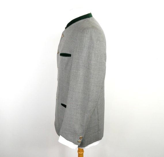 Elegant Trachten Waistcoat Grey – Style Meets Tradition