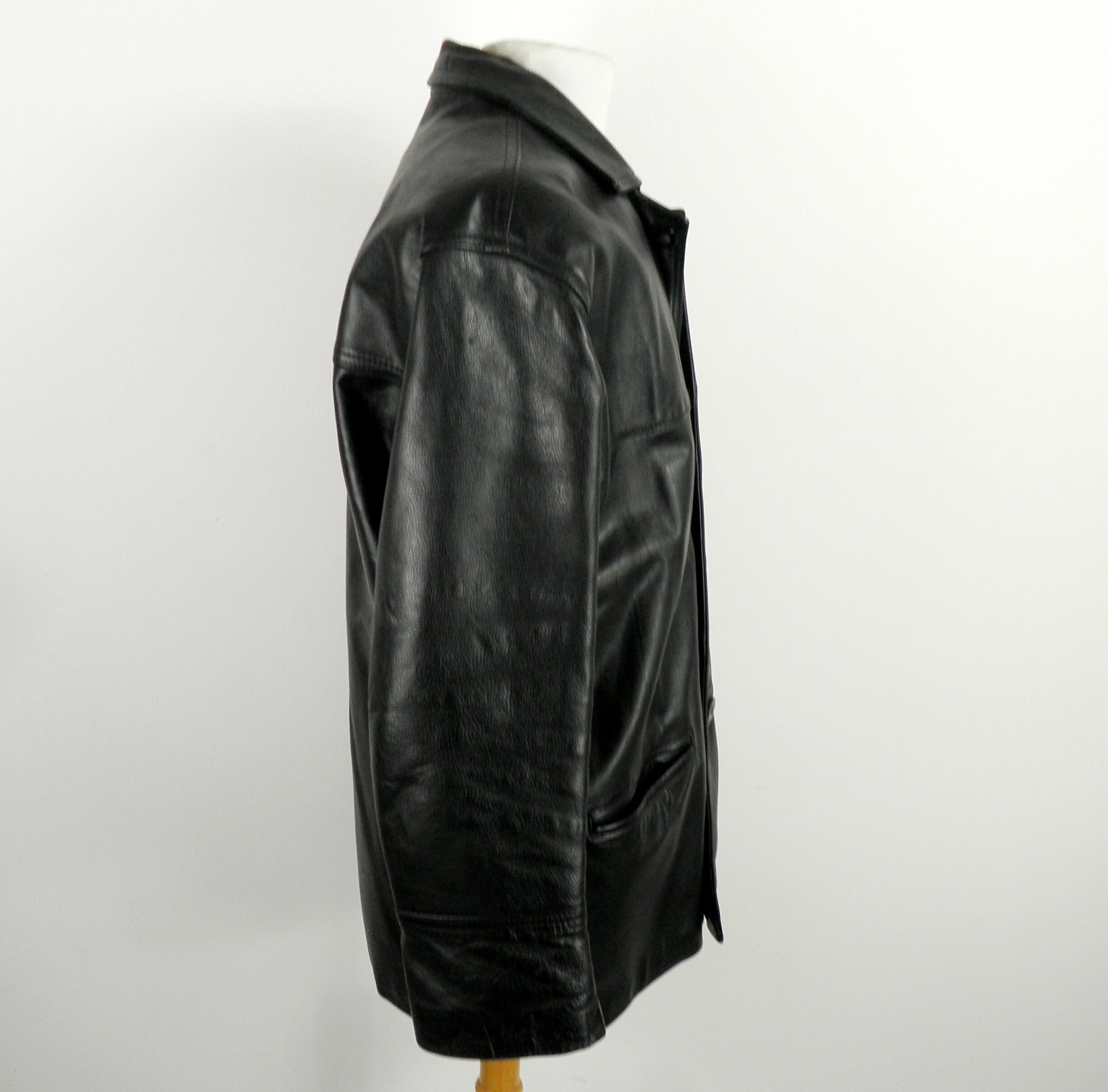 1970s Thick Black Cowhide Leather Car Coat by Vital 1970s Thick Black Cowhide Leather Car Coat by Vital