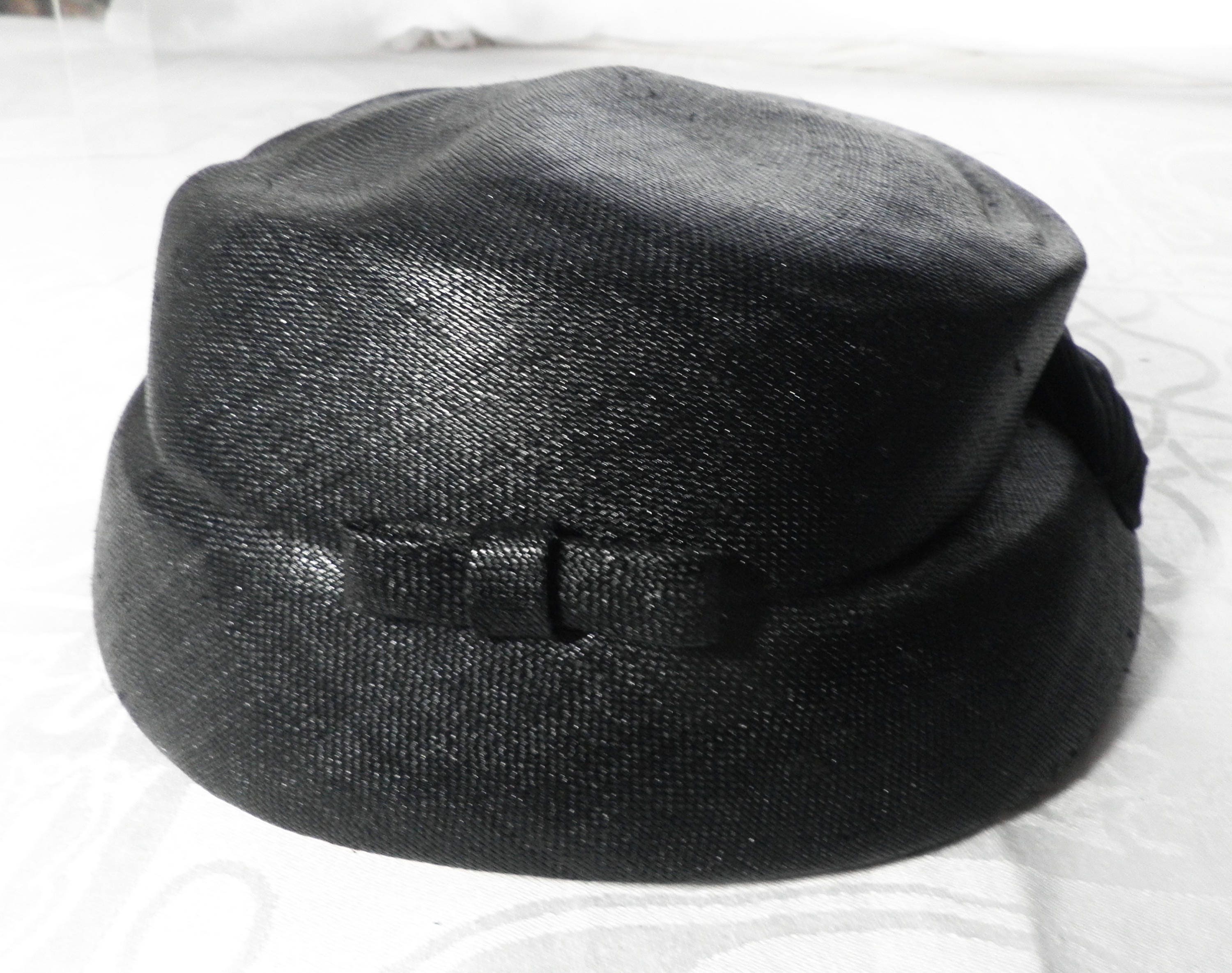 1940s Black Moulded Linen Hat With Net and Pearl Detail by