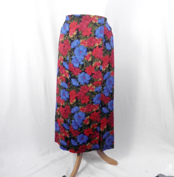 1980s Liberty Varuna Wool New Red and Blue Bold Fl