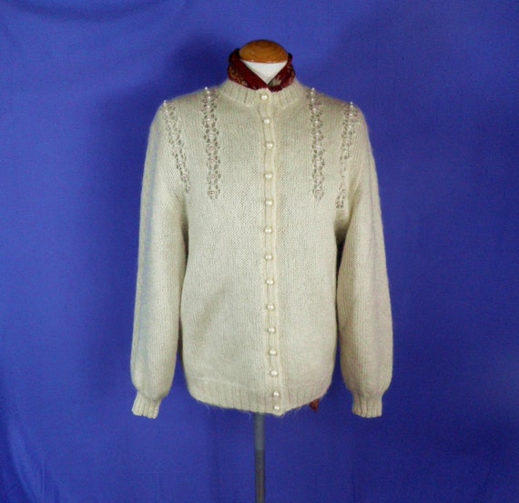 1980s Gorgeous Pale Cream Hand Knit Fine and Lacy… - image 1