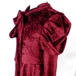 1980s Weinrotes Velour Samt Kleid mit Dezentem Prägemuster Gr.12 Klassisch Boho 1980s