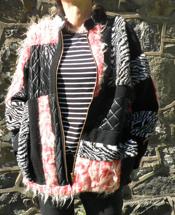 One off Black Red & White Textural Patchwork Zipp… - image 1