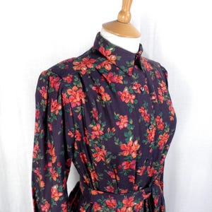 Vestido reto floral roxo, laranja, vermelho e verde, da década de 1980, da Liberty Varuna Wool, da Thomas and Jonathon, tamanho P, Reino Unido 10, fabricado na Inglaterra