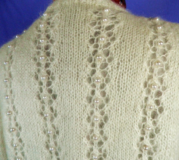 1980s Gorgeous Pale Cream Hand Knit Fine and Lacy… - image 7